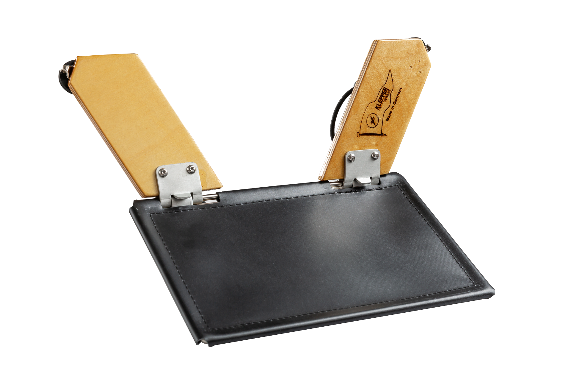 Foot control on sliding rail for Aerius 490 and 545